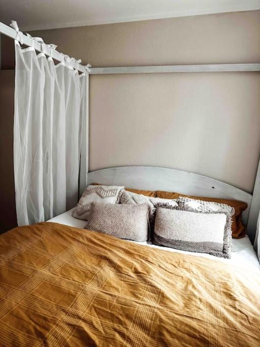 Zentrale Wohnung + Dachterrasse Зонтгофен Екстер'єр фото