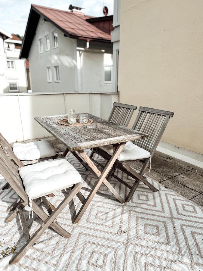 Zentrale Wohnung + Dachterrasse Зонтгофен Екстер'єр фото